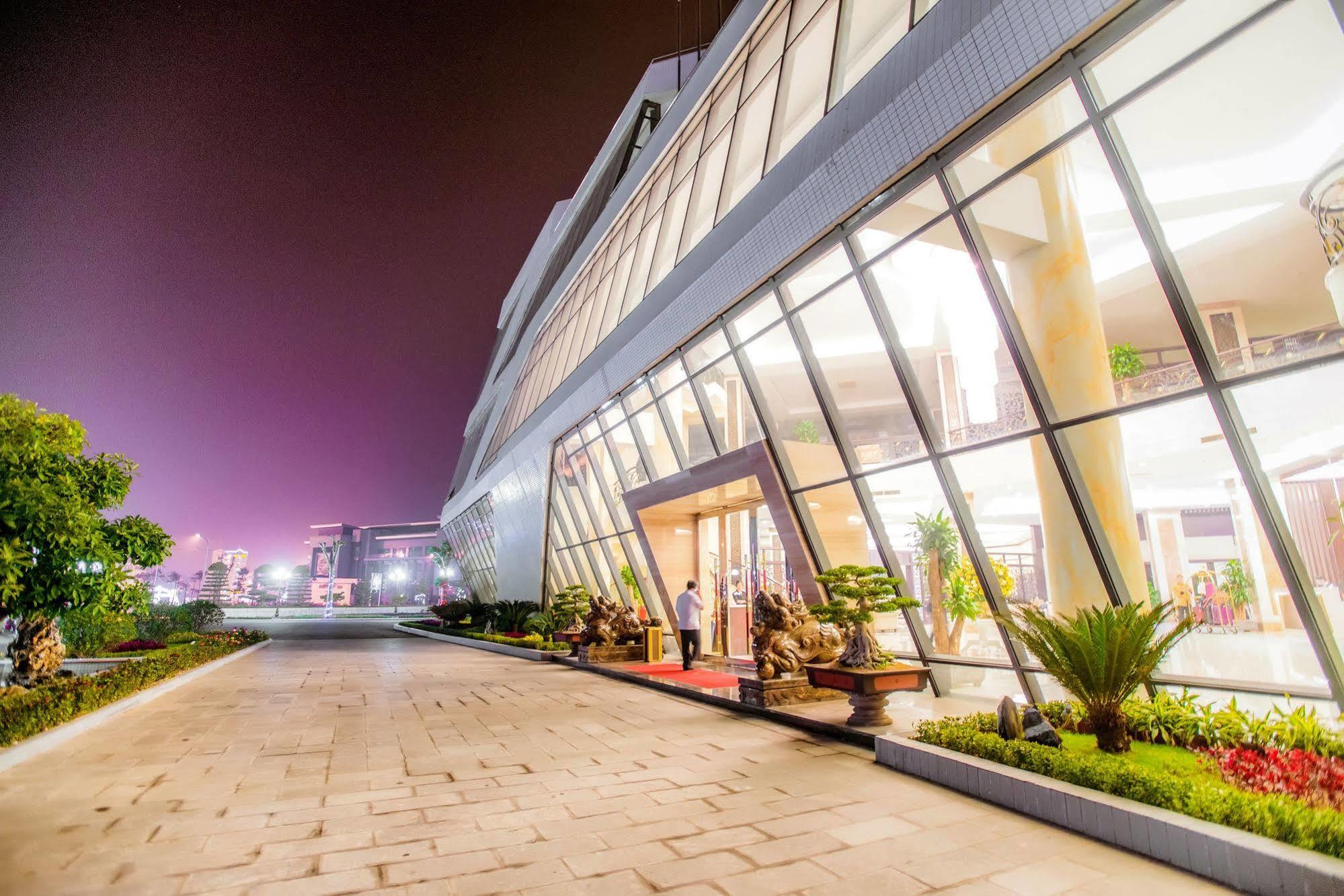 Muong Thanh Grand Bac Giang Hotel מראה חיצוני תמונה