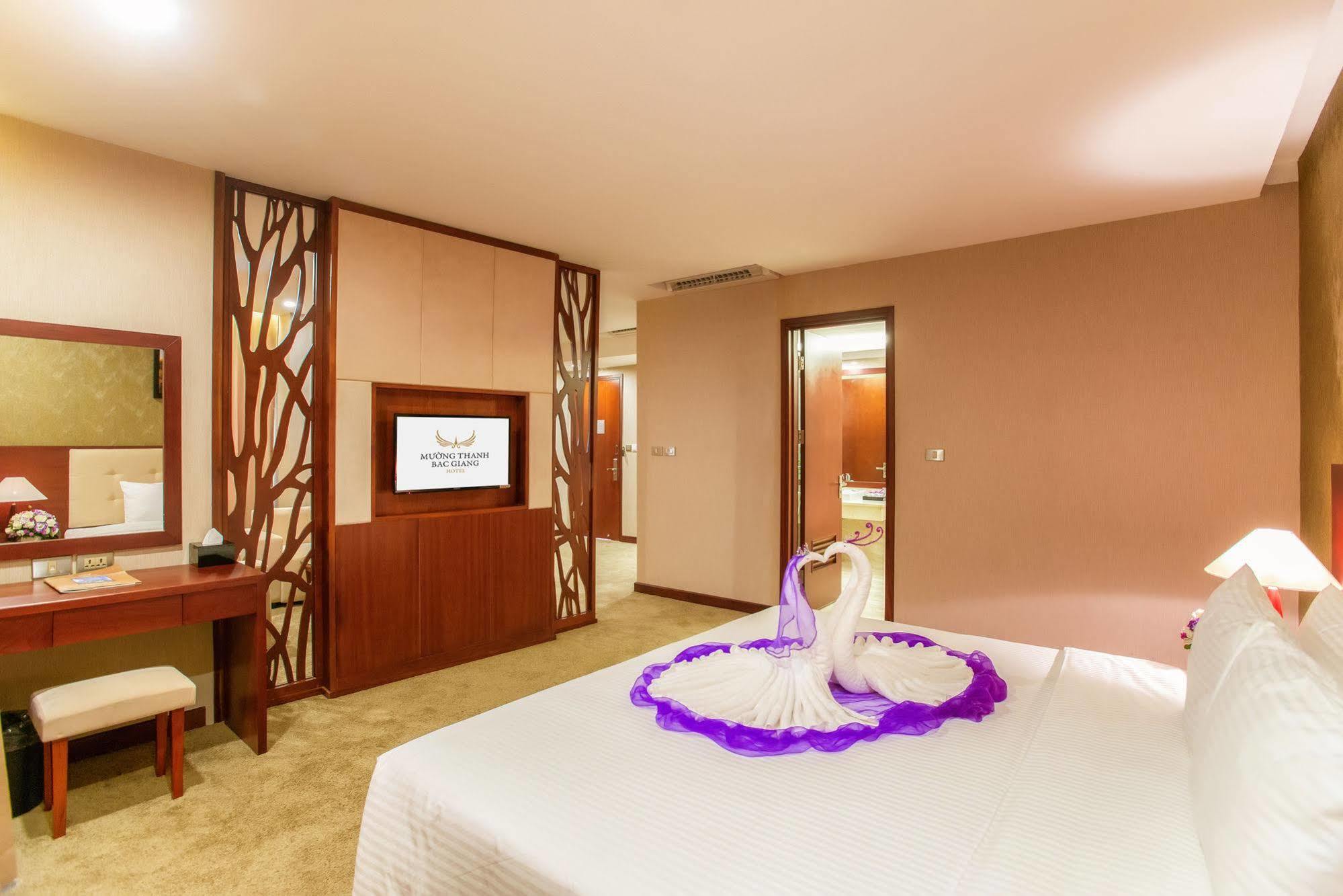 Muong Thanh Grand Bac Giang Hotel מראה חיצוני תמונה