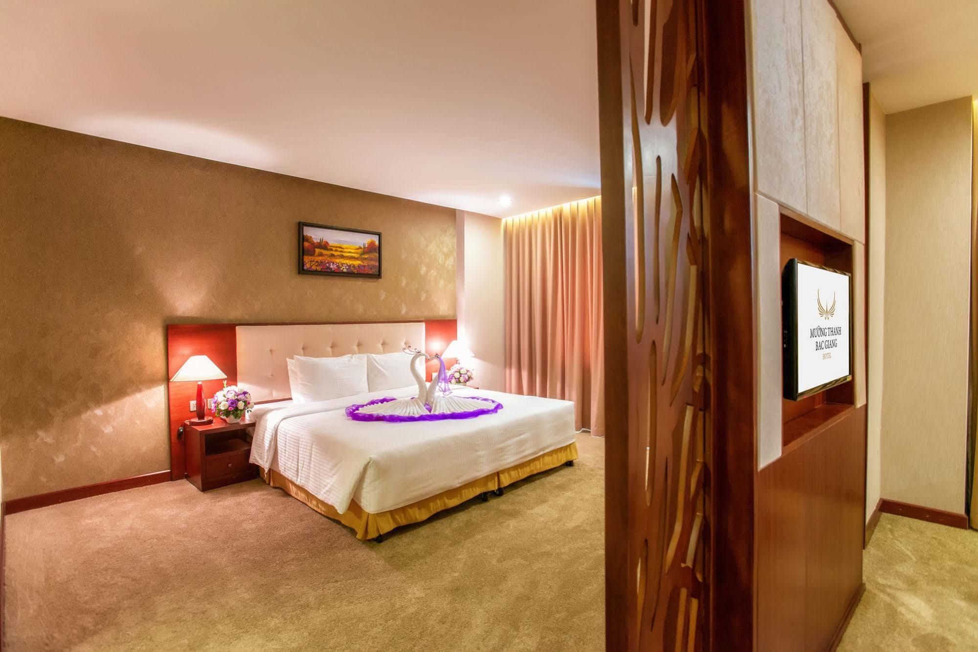 Muong Thanh Grand Bac Giang Hotel מראה חיצוני תמונה
